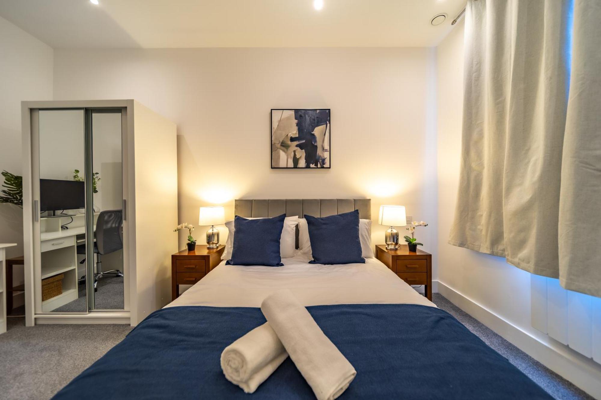 The Essex Apartments - Ashby House Τσέλμσφορντ Εξωτερικό φωτογραφία